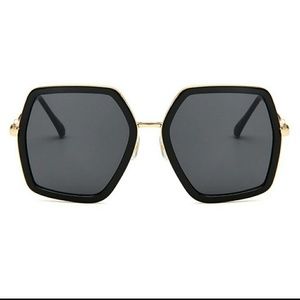 Ladies Oversized Square Sunglasses